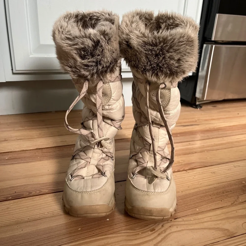 Timberland‎ Mount Hope Waterproof Winter Boots Beige Faux Fur 2161R Womens 6.5